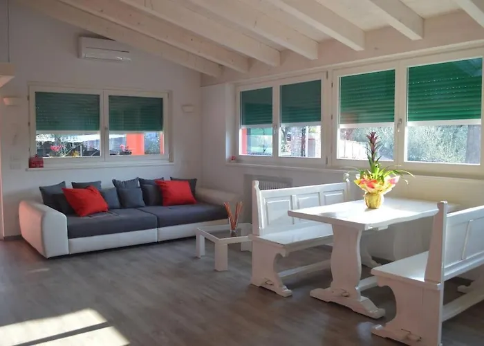 Casa Mara -tranquillo Apartmán Malcesine